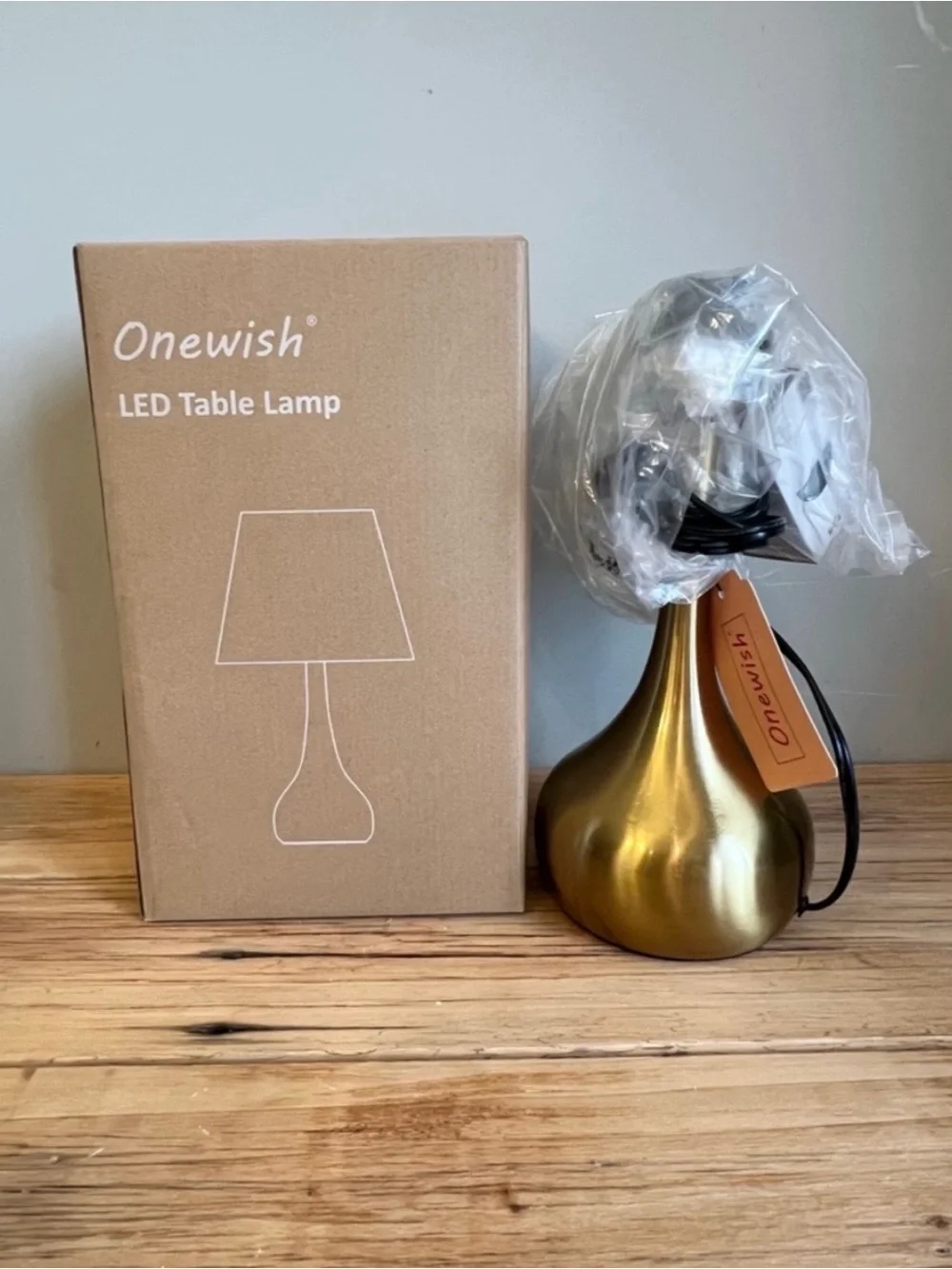 New-Onewish Touch Control Table Lamp in Brushed Gold with Beige Shade